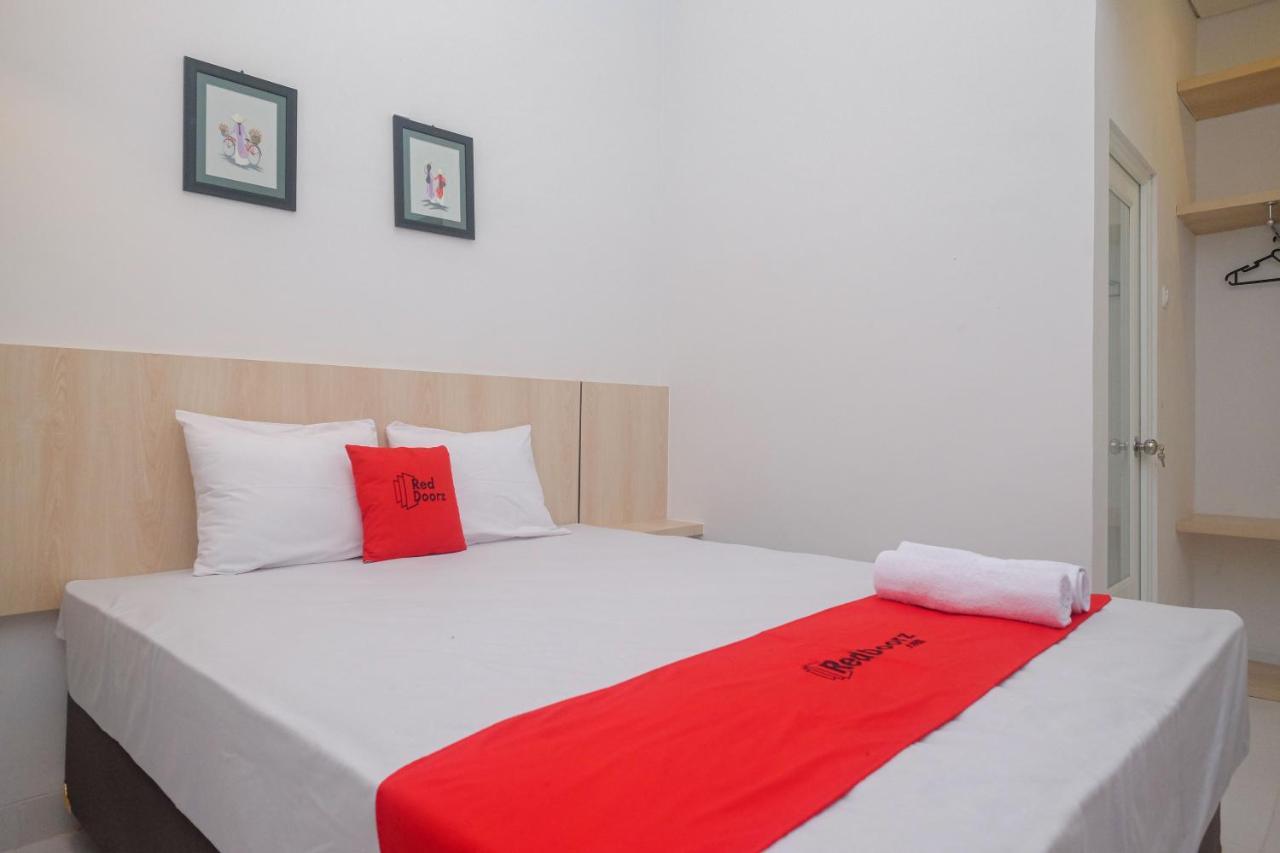 Reddoorz Syariah @ Tlogosari Semarang Hotel Alastuwo Exterior photo