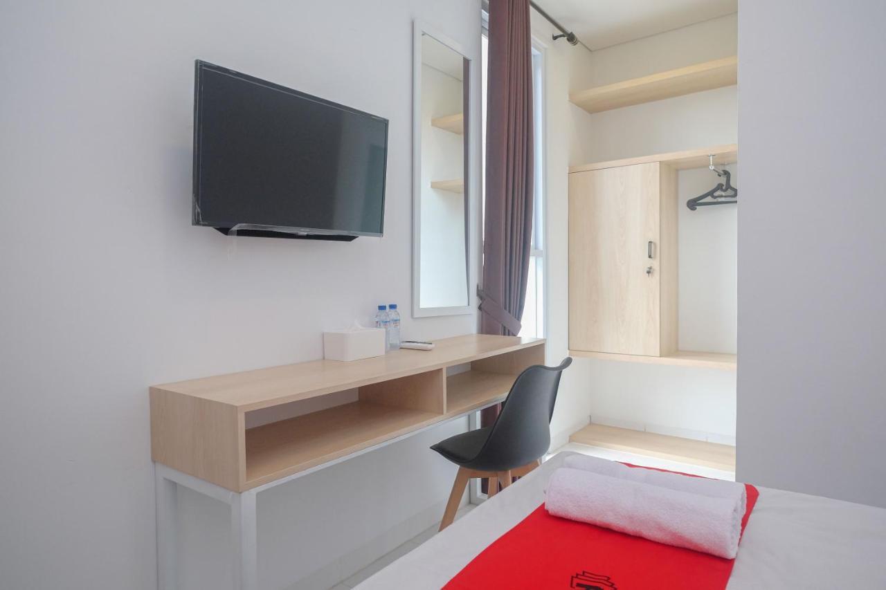 Reddoorz Syariah @ Tlogosari Semarang Hotel Alastuwo Exterior photo